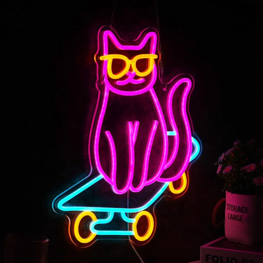 Wheels & Whiskers - GotLume