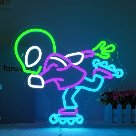 Skating Alien - GotLume